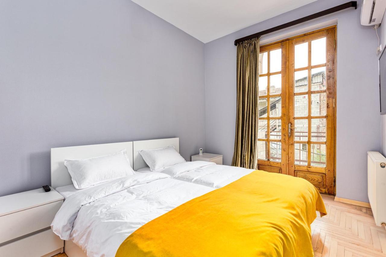 Sunny Hotel Tbiliszi Kültér fotó
